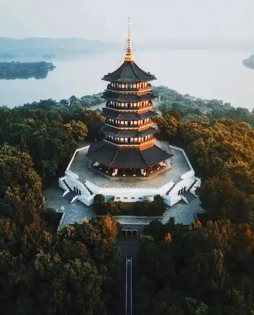 杭州雷峰塔