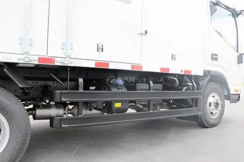 江淮帅铃h330单排412米厢式货车护栏