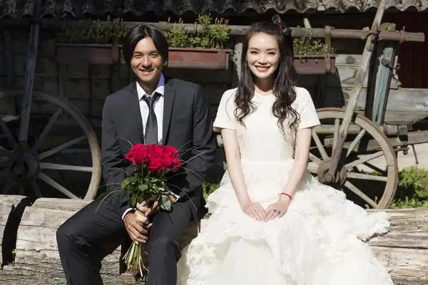 舒淇宣布和冯德伦结婚 连婚纱照都拍好了!