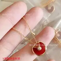 24新款bvlgari/宝格丽慈善款项链小红人黑陶瓷男女情侣款锁骨链