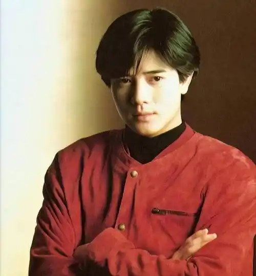 郭富城罕见旧照:年轻时浪到飞起,看照片就知道资本在哪_天王_本人