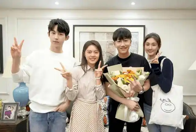 少年派2官宣赵今麦郭俊辰姜冠南乘风破浪勇闯人生新阶段