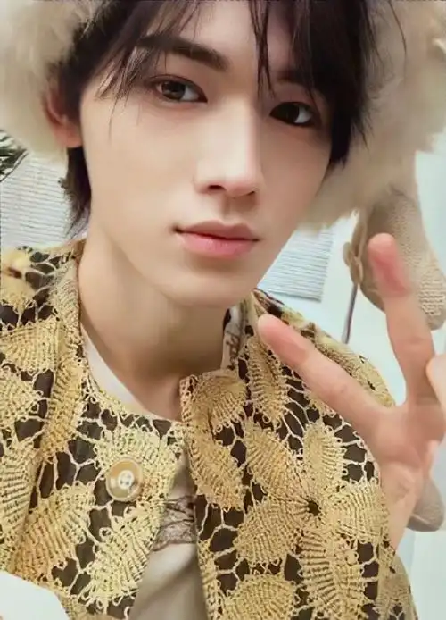 宋亚轩高会##宋亚轩同款##宋亚轩神图##宋亚轩非我不可预告