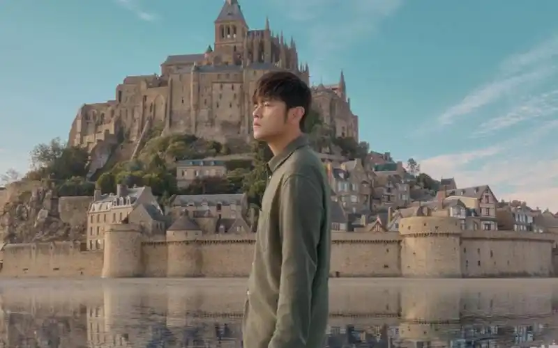 一大早爬起来赶紧唱这首杰伦新歌倒影副歌升key小唱一段