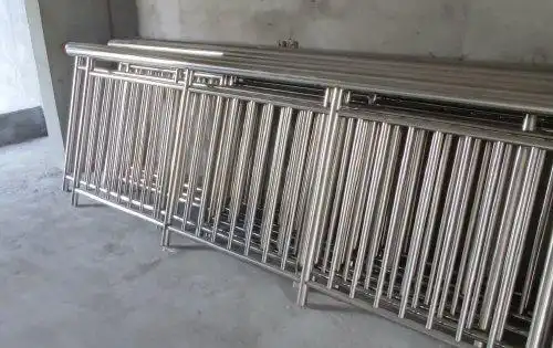 阳台的护栏不锈钢的