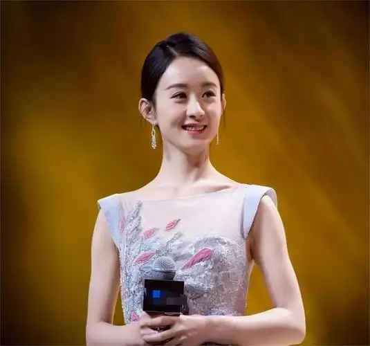 这一次,被爆料"知三当三"的赵丽颖,却给整个娱乐圈敲响了警钟