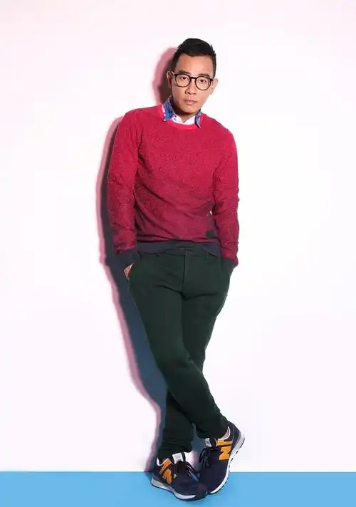 陈小春运动大片