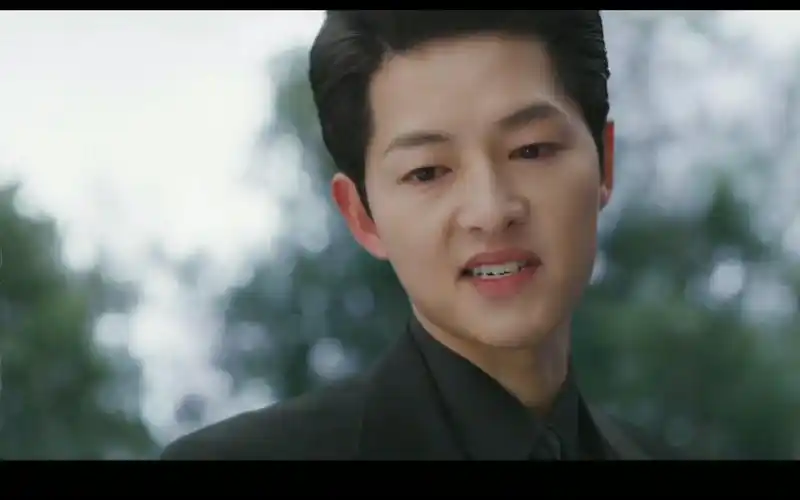 文森佐,宋仲基以暴制暴的人设看着还是很带感