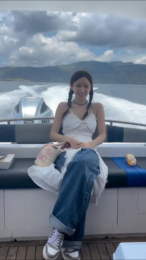 龚俊,林允,尹正等    海归嘉宾:王嘉尔,徐明浩,程潇,宋雨琦,王霏霏