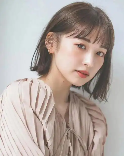 清爽盐系短发|短发_新浪新闻