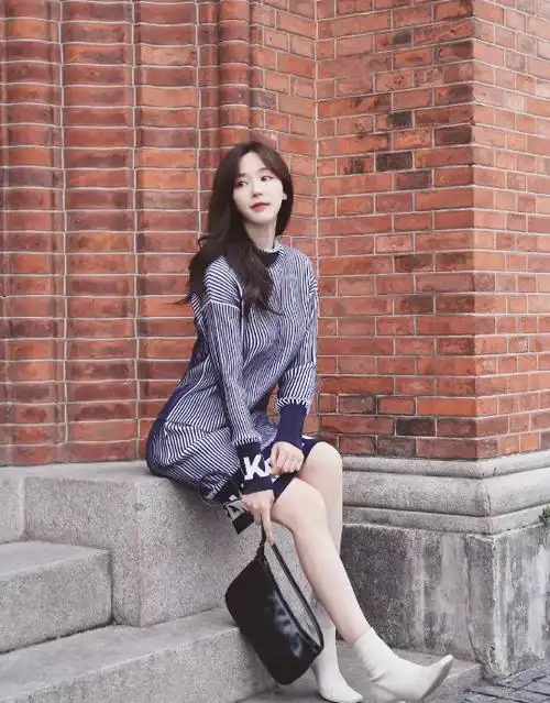 回顾演员吴佳尼:当初不顾父母反对,嫁大21岁马景涛,今她还好吗