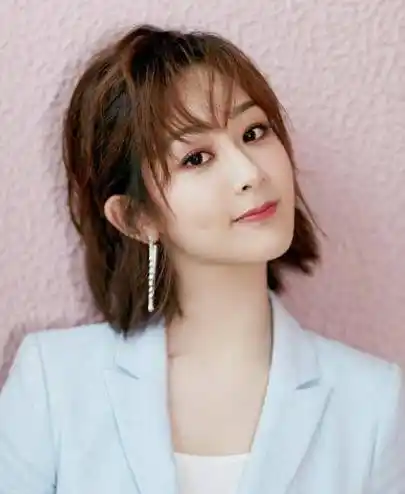 撞衫,谁撞谁尴尬,别人是撞衫,肖战王一博你们是情侣衫吗?