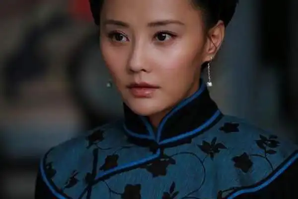 马雅舒图片个人资料 为什么和老公吴奇隆离婚