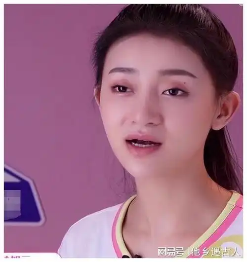 女版黄子韬结婚,而她日本出道,《硬糖少女303》出道即糊团|鹿晗|宋茜