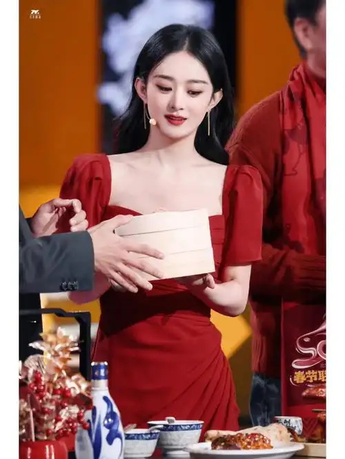 赵丽颖录制北京春晚