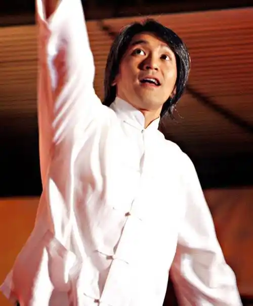 2004年10月18日,周星驰《功夫》上海首映《喜剧之王》是星辉海外有限