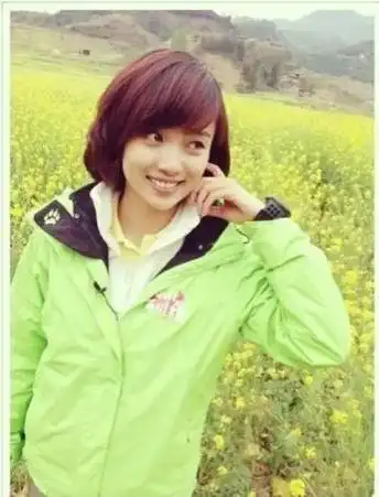 主持人李七月游泳照 - 搜狗图片搜索