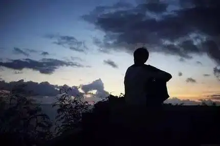 十二星座中,因为聪明而与人格格不入的四大星座!