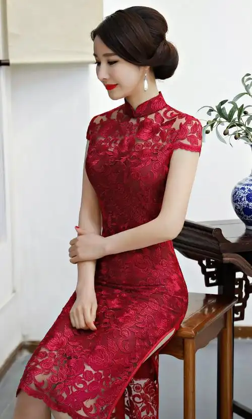 漂亮的新娘旗袍