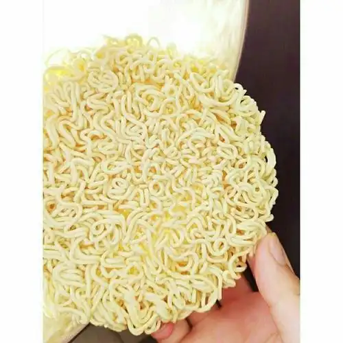 东三福酸辣肉丝面大东三福排骨红烧牛肉酸辣肉丝静炖排骨面大东酸辣