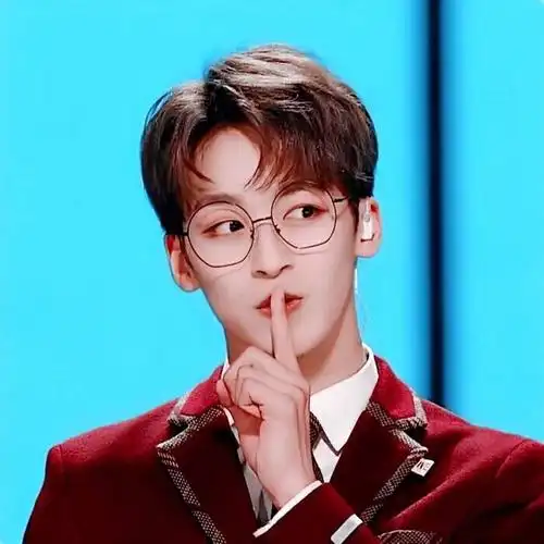 何洛洛官宣新剧开局又是炒cp粉丝拒绝捆绑