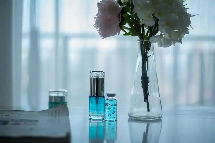 海洋诗韵 护肤品 化妆品 场景图拍摄