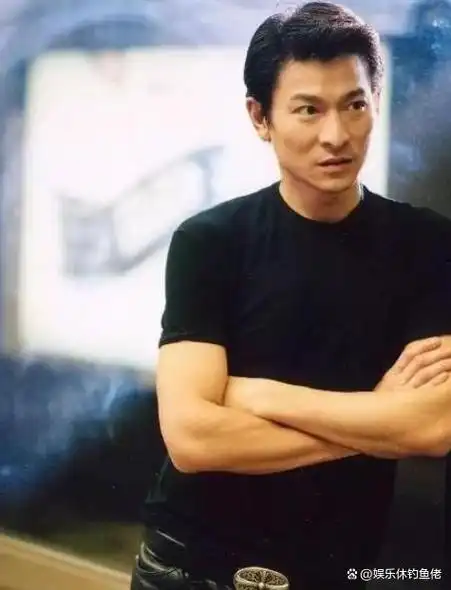 刘德华断崖式衰老白发苍苍似80岁老头网友感叹也该退休了