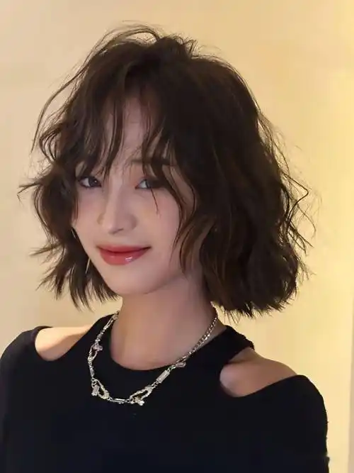 百看不厌"冬短发烫",烫发约起来!_中国_发型_人类