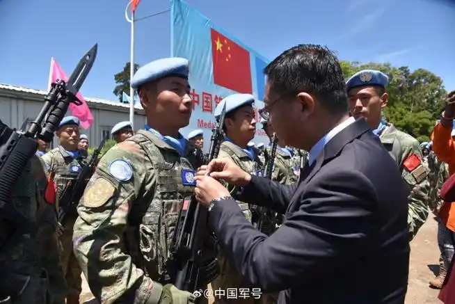 致敬我赴刚果金维和部队官兵荣获联合国和平勋章