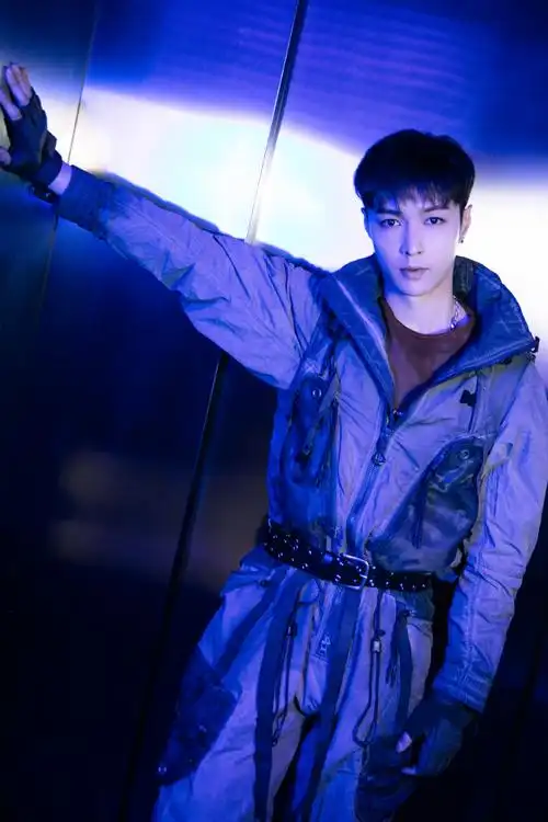 张艺兴官宣街舞6总决赛