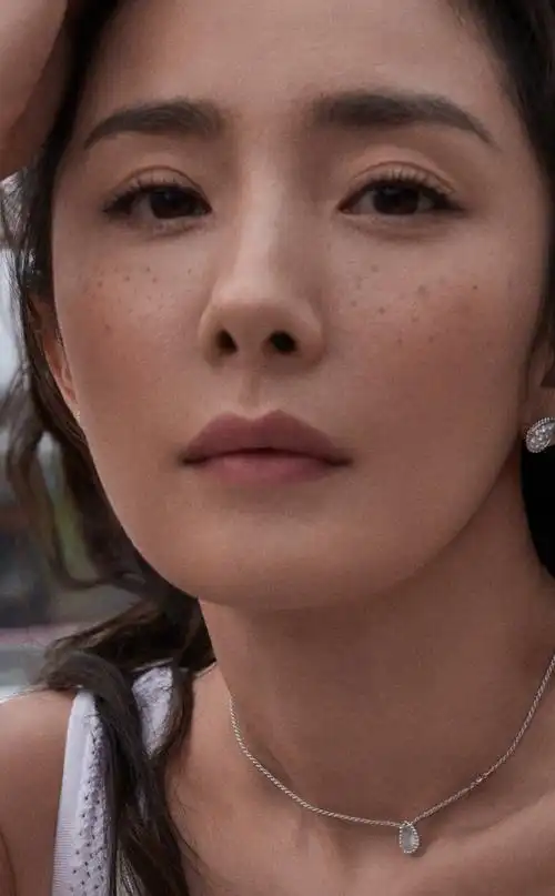 杨幂大鼻子全屏壁纸 杨幂电脑桌面壁纸大图超清