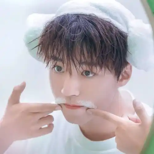 【微信头像】王俊凯