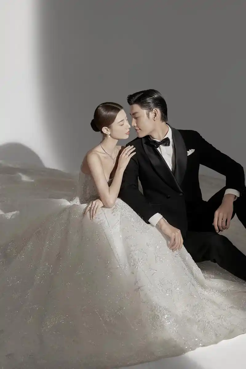 厦门婚纱照推荐,适合微胖新娘的5种婚纱照风格,微胖女生必看!