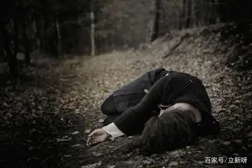 伤感到骨子里图片