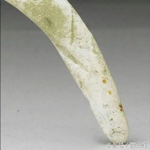 馆藏工痕细图(超清晰)欣赏红山文化玉器