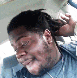 "这时领导表情很复杂的看看了我,说"所以我今天得蹭你的