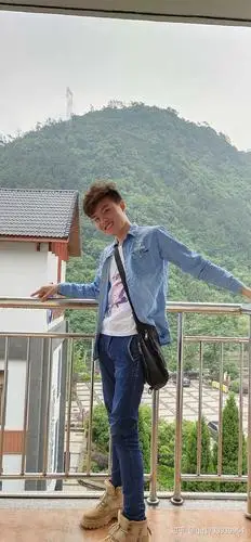 男生如何在知乎上找到男朋友?