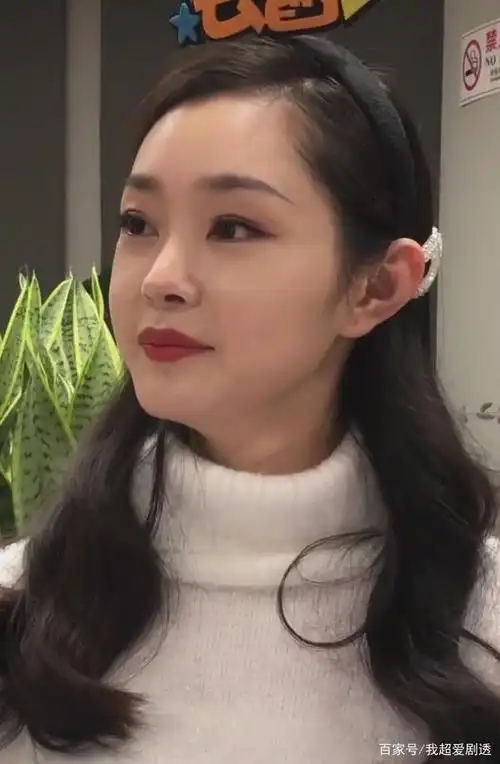 有种生图叫路人镜头下的宋轶,无美颜无滤镜,宛如仙女下凡!