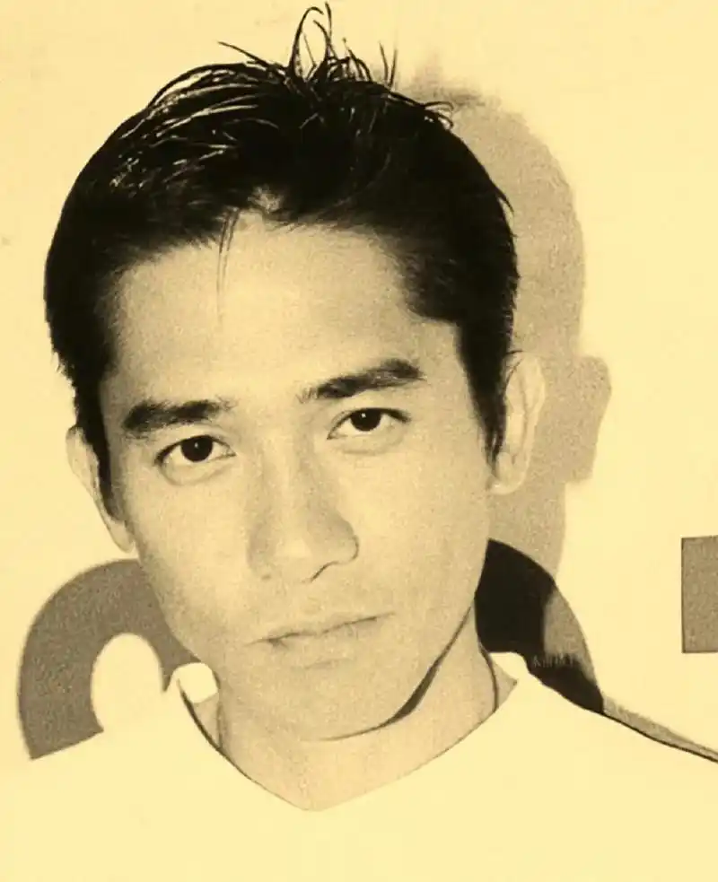 艾特你们身边的梁朝伟.#忧郁的眼神 - 抖音