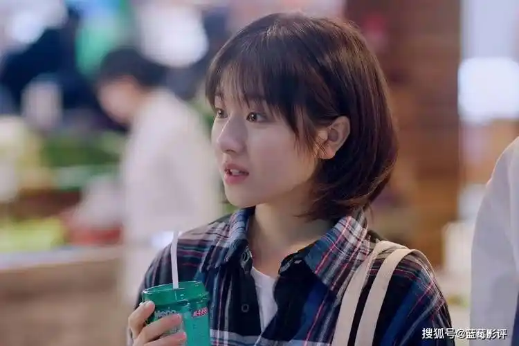 李兰迪新剧开播就被五星刷屏,观众的好评理由出奇一致!