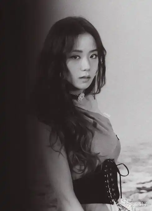 有没有blackpink门面金智秀的美图或者壁纸呀