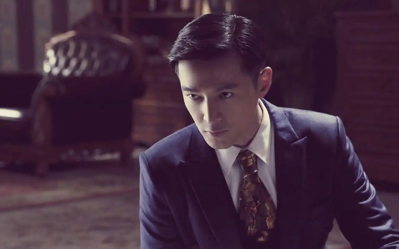 伪装者胡歌剧照桌面壁纸图片下载2