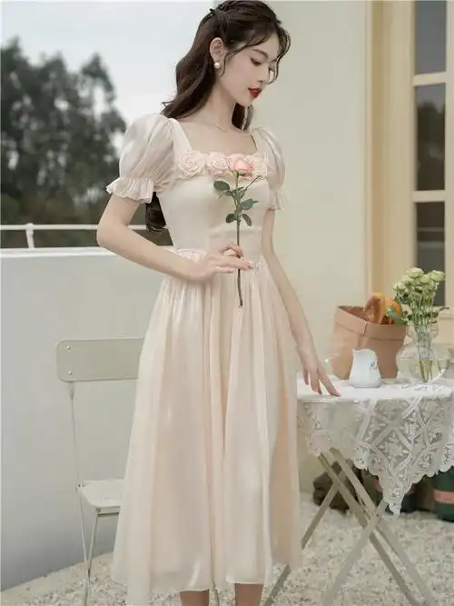 法式复古宫廷风礼服公主裙平时可穿裙子甜美长裙蕾丝杏色连衣裙女