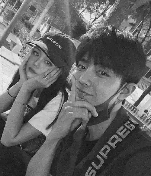 躲过肖战,避开千玺,看到他你们赢了_技术_李钟硕_偶像