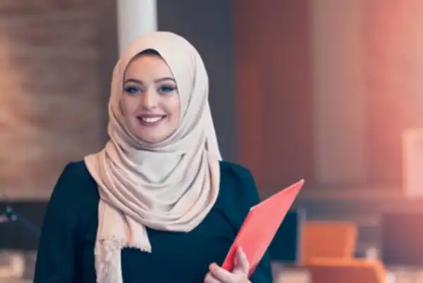 沙特阿拉伯12大真实生活 一升水比一升石油还贵(石油王国)-奇闻异事-