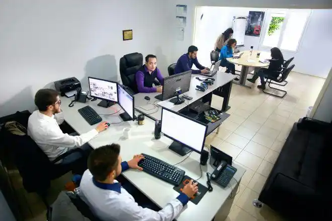 传统的人工校对工作量是非常