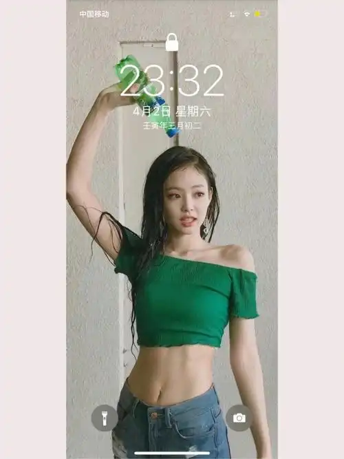 jennie壁纸减肥今日份励志