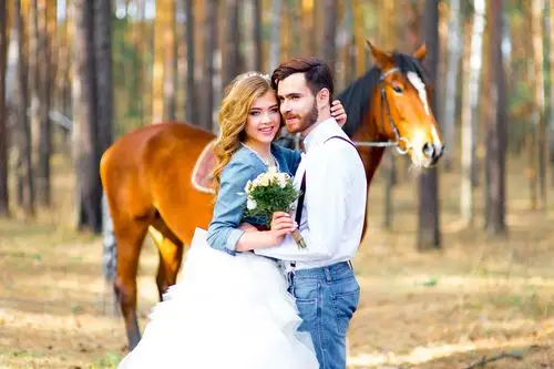 甜蜜爱人,马,恋人,欧美,情人,欧美情侣,欧美恋人,人物欧美情侣与马