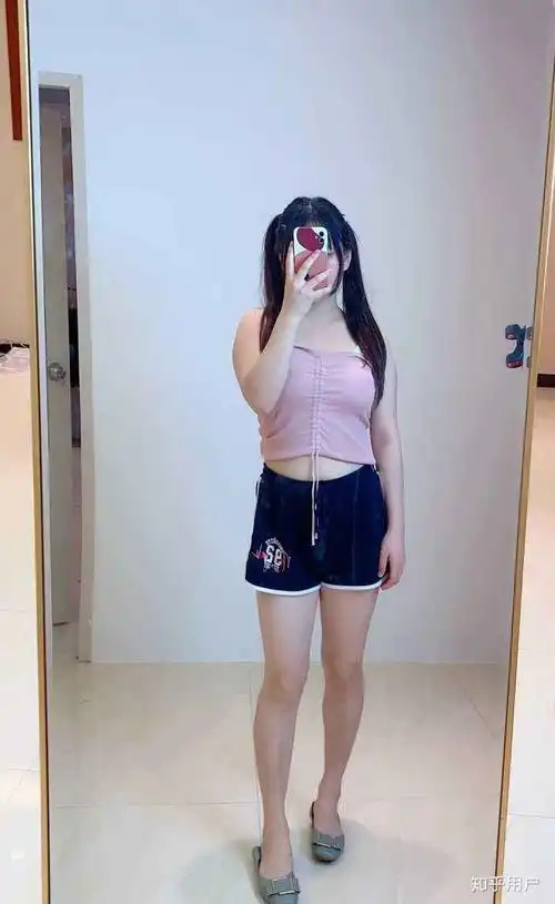 身高170厘米体重120斤腿长105却因为胖显得很短姐妹们身高160体重120