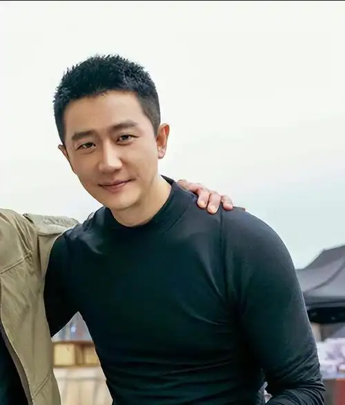 林超贤出山,于适入局,韩东君回归,这部军事动作电影该爆火了|黄轩